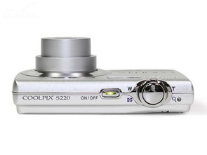 尼康S220數(shù)碼相機(jī) 精致便攜的影像利器